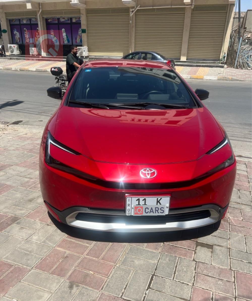 تۆیۆتا پریوس